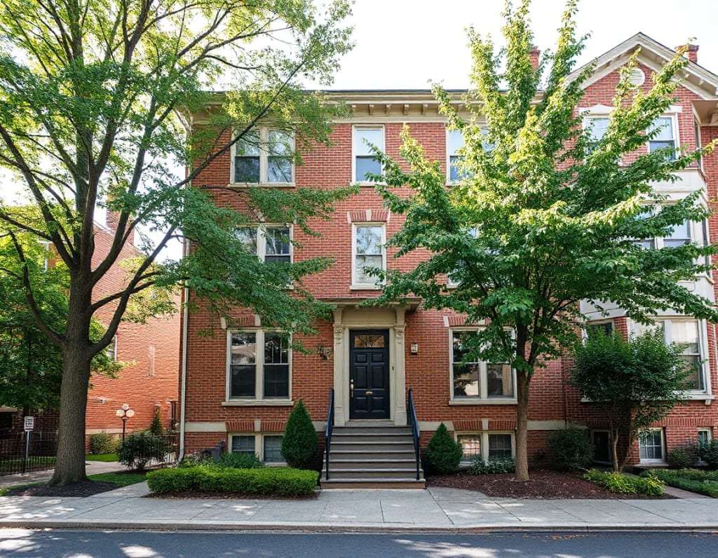 Cambridge Condo Buying Without the Drama: 6 Smart Questions to Ask inception-app-prod/MDQxNjQ5NmItMzNlYS00ZDBjLTg2N2ItNzMyZWE1NzU1ODBl/content/2026/07/9f7de79b31628d49265b5a89bd37223cb7f6dba9.webp