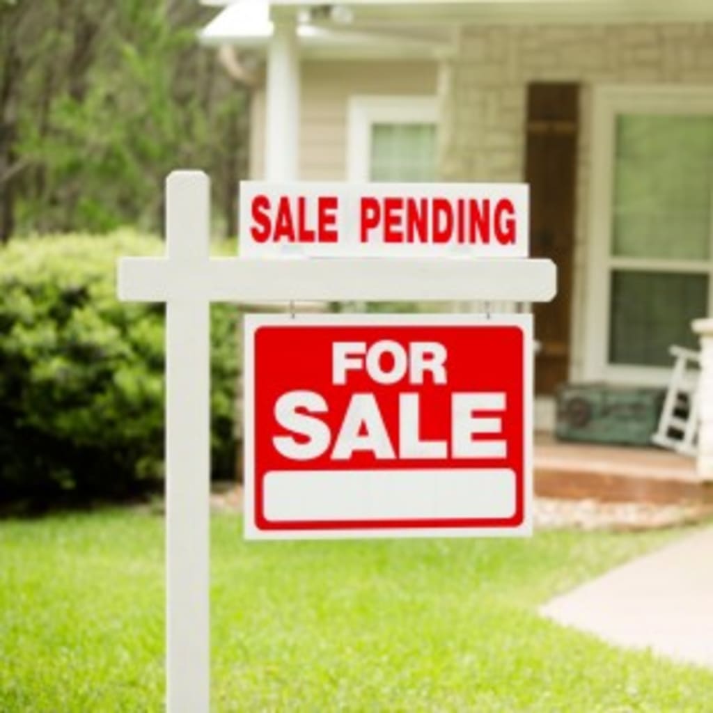 inception-app-prod/MDY0MjdlYzktZmU1MS00ZjRiLWI0MGMtOGNjZjEwYjJiOGQz/content/2019/07/sale-pending-contingent-offer.jpg
