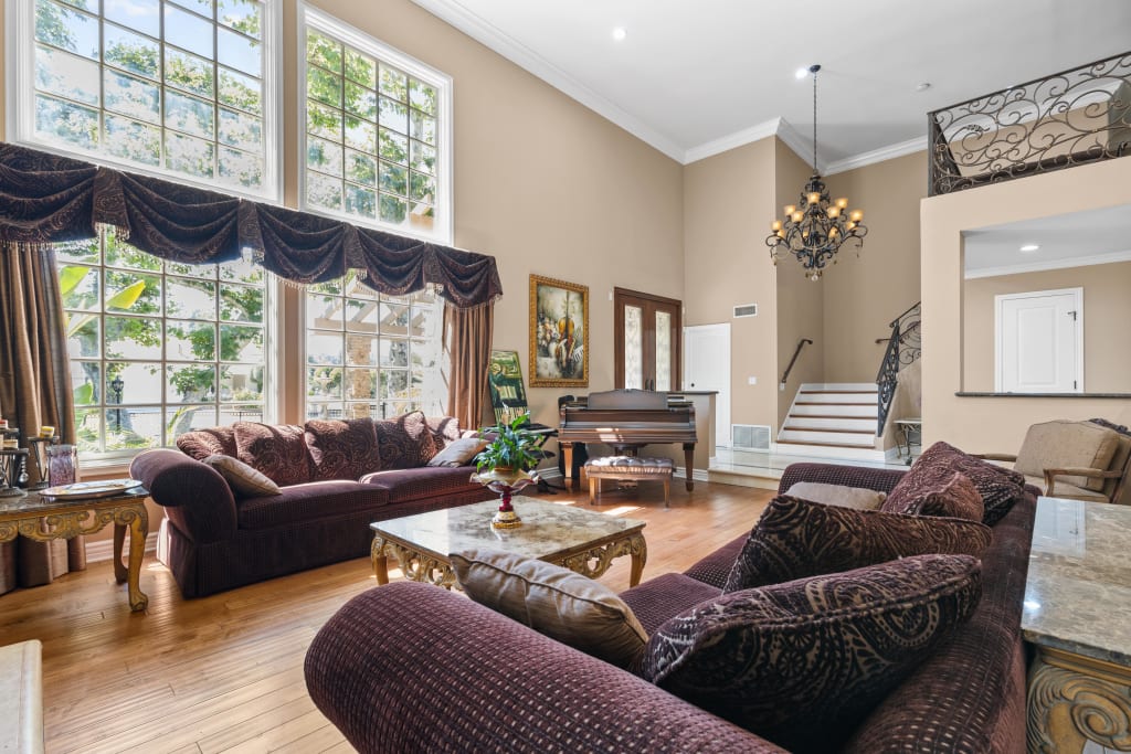 3900 Braewood Ct, Tarzana, CA 91356 inception-app-prod/MGFkNTExOTUtZDU4Yy00MDJkLTljYTQtNGI1N2NjNWMwOTkw/content/2023/12/7c29482d0e0b3d8891276c9b88d4d130c40ef681.jpg