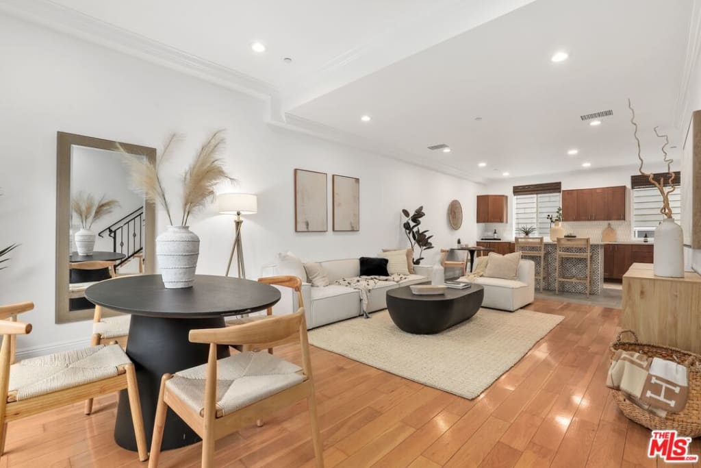 2470 S Centinela Ave #2, Los Angeles, CA 90064 inception-app-prod/MGFkNTExOTUtZDU4Yy00MDJkLTljYTQtNGI1N2NjNWMwOTkw/content/2026/05/af38184160a1d62ccf2177dcd1b3b23e68763b4d.jpg