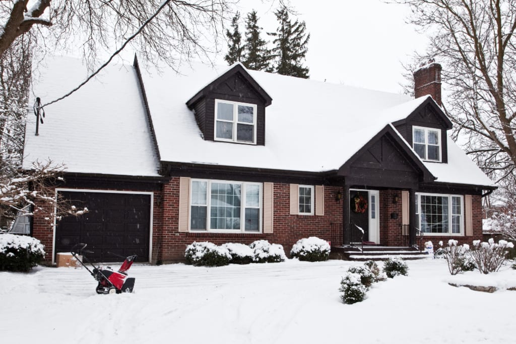 Winter Curb Appeal: How to Make Your Property Shine in the Snow inception-app-prod/MGJjYTA1YWEtYjkwNi00OGJhLWJmZjQtZTIzZjMwMDljNThj/content/2026/02/138e5f610e07517233f8531ca3d480a53cae179c.png