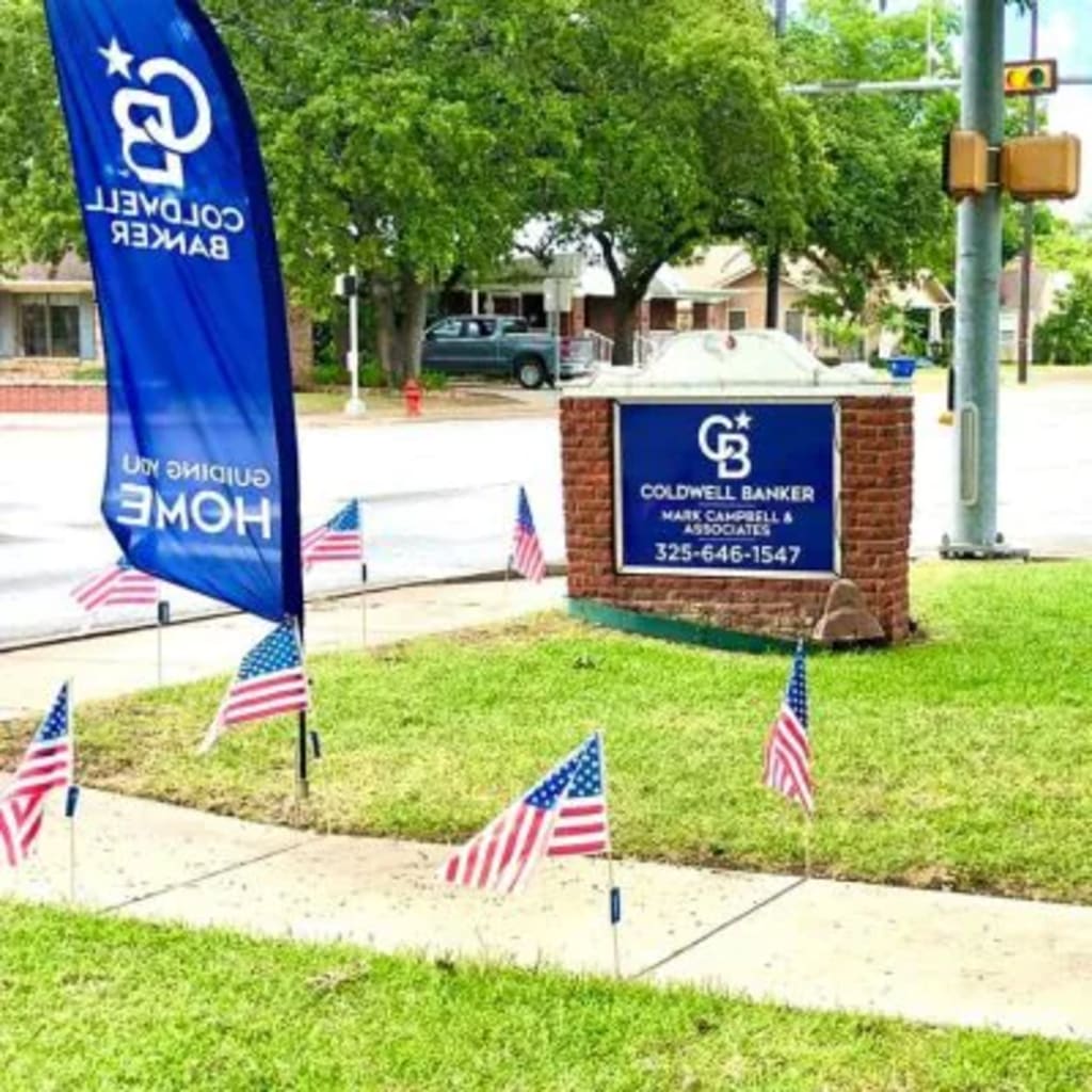 4th of July Flags inception-app-prod/MGZjZjQ4ZTgtMWZlNi00YTFhLTg5MjQtN2ZkZGEyNmNmNmU1/content/2024/10/8d14775e142f6ed2327150eb9068e768231ad330.jpg