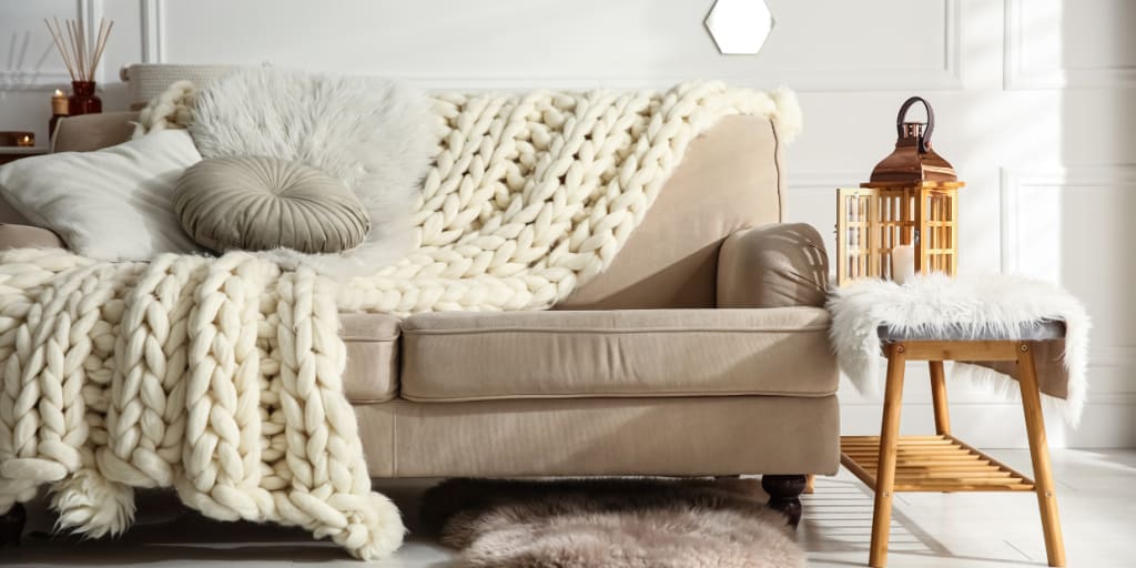 THE ART OF FALL STAGING inception-app-prod/MTJjMTc4YzEtY2JiYS00MTdlLWFjZDQtMDg0MGY1NDg2Mjc0/content/2026/09/e8088b335bacce22f48e4d969c644ef38eb8a1f9.png