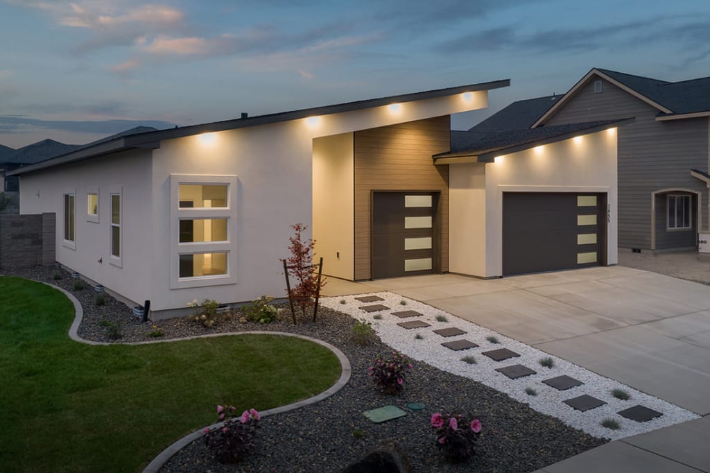 Parade of Homes inception-app-prod/MmM5ODk0Y2YtNzBmMS00YzhlLWIxNWItZmI1MmZlNmU5ZGQ1/content/2023/10/e142ceeb8f798159a6470c14a0cb8a32ee4e90a3.jpg