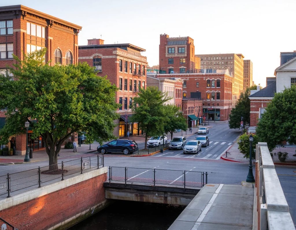 Thinking About Moving to Greer, SC? A Local Guide to the Area. inception-app-prod/MzBjMjhlM2QtODkwZi00Y2U1LWE5MGMtZjVmZTFlN2FlNDZi/content/2026/08/aeedb7184aaf873592b67217553c5b9e24e338a1.webp