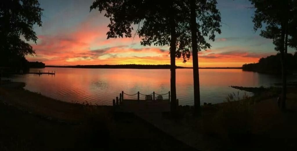 RVA Realty and Relocation Services inception-app-prod/Mzg5ZjI1NzUtM2NlZS00MDY1LWExZGUtOTBkNmQ3YWYzY2Iy/content/2021/02/faae4ff41110cb780a9db928a208d92d.jpg