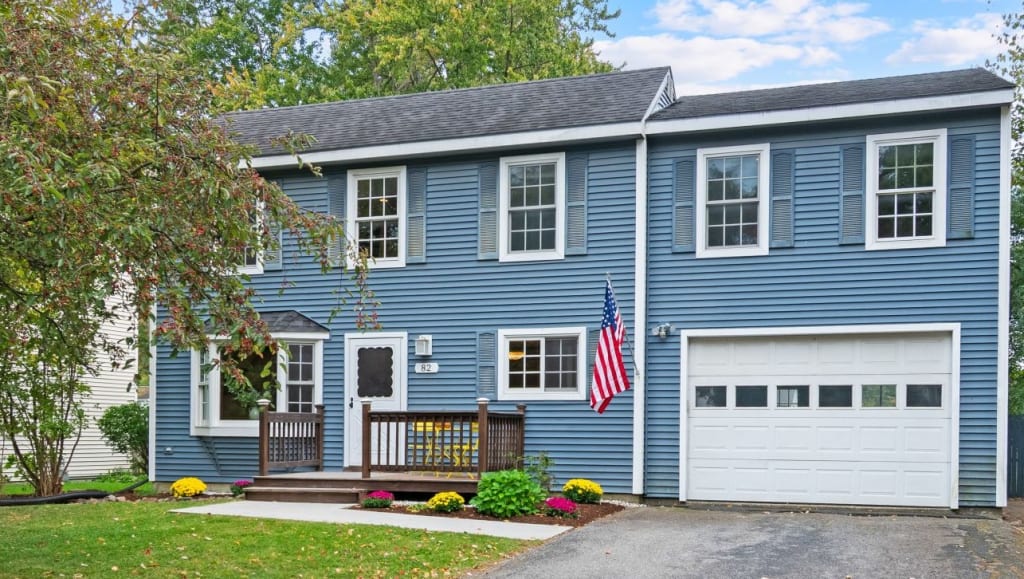 82 Oakwood Drive, South Burlington inception-app-prod/NDI2ZDBlYzAtMjg0OC00Yjc0LTg1ZTUtYTc4MWU0YzhlZjY5/content/2025/09/10a2a17bb3e9d9fe67944d5590c3bac2a01c152f.jpg