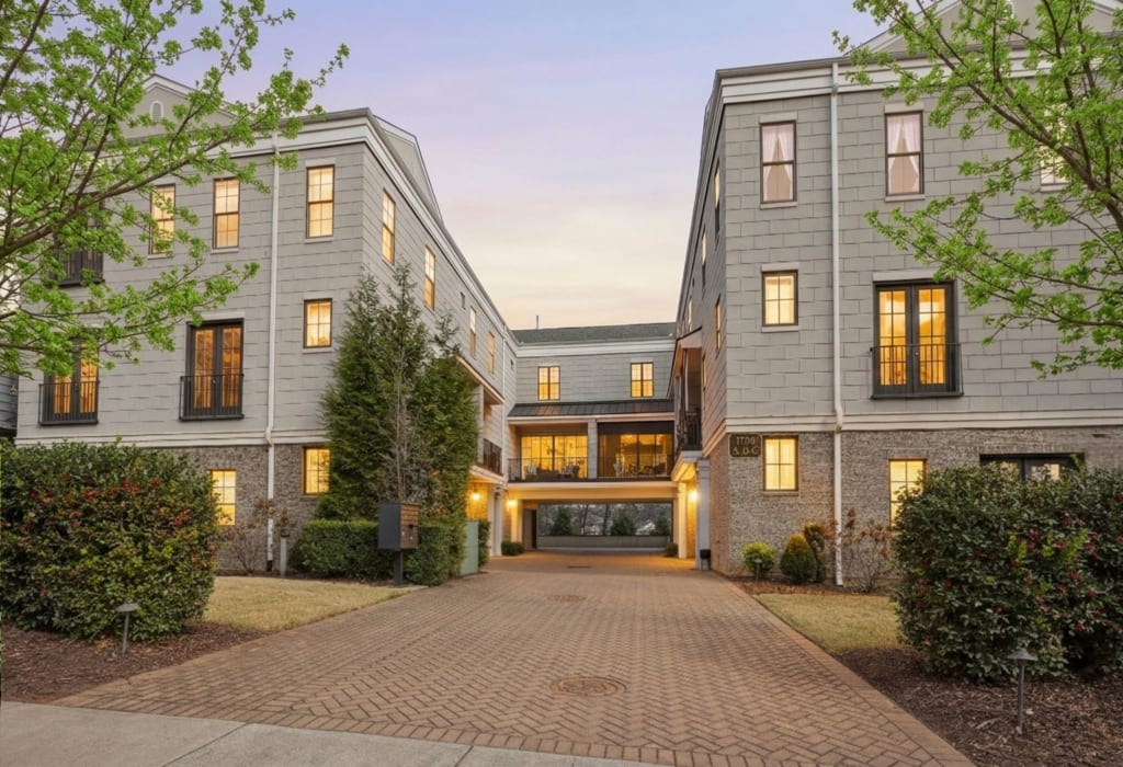 Light-Filled Corner Condo in Dilworth | 1708 Lombardy Circle #A | $1M+ Charlotte Condo inception-app-prod/NDQ1MGZhMTAtNjc5OC00ODNjLThlZjctMTA5ZTU3YmVjNTY1/content/2026/04/c052455a3de60757ce26b05dec7f67db4bb54b23.jpg