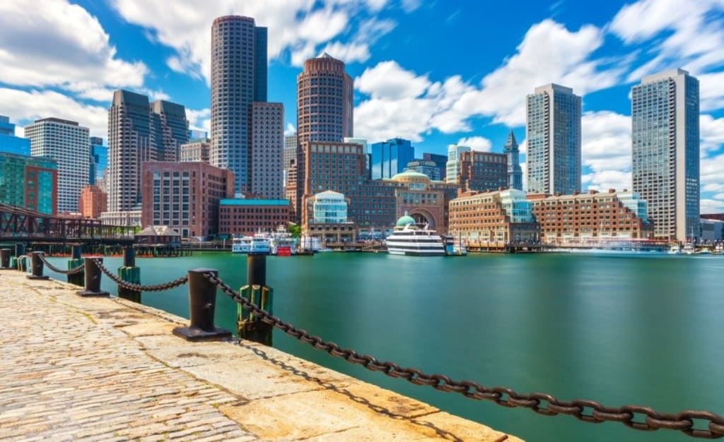 Tips on Buying a Second Home or Vacation Home in Boston inception-app-prod/NDg1YzcyMDEtMTVhYi00ZmEyLWEwMDgtZDk2ZTc0YjQ1Zjkw/content/2024/03/7610256395202759012da873040d626b065cd488.jpg