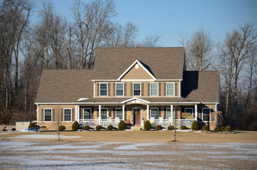 Bridging the Gap: What to Know About Bridge Loans When Buying Your Next Home inception-app-prod/NGI4NjBlYTktYmExNS00NmNmLTkyZTItMjI4MDA1MjZjYzE4/content/2026/06/9c3e942772673cd449bd38249b7a093d370c39a0.jpg