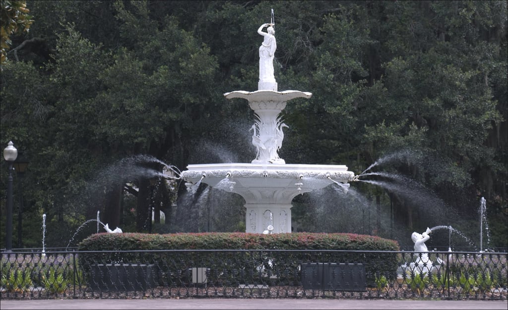 Relocating to Atlanta? 9 Neighborhood Clues That Tell You Where You'll Fit inception-app-prod/NGViZGEwZTMtMjhkNS00NmI4LWJjZWEtMDE2MGQxMzE2ZjA4/content/2026/04/e5ac5a967609938e6f2933c8530f5d287aaf35db.jpg