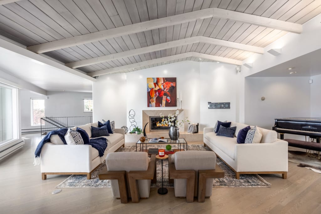 Two Utah Metros Land in the National Top 10 for Luxury Housing inception-app-prod/NTQ4OGMzMzgtZjJkOC00YmI3LWIzNmEtYzFkZGMwZTFhY2Iy/content/2025/09/04bcd0f8274b1ef4eb27d6e455f907e0fe8dde3b.jpg
