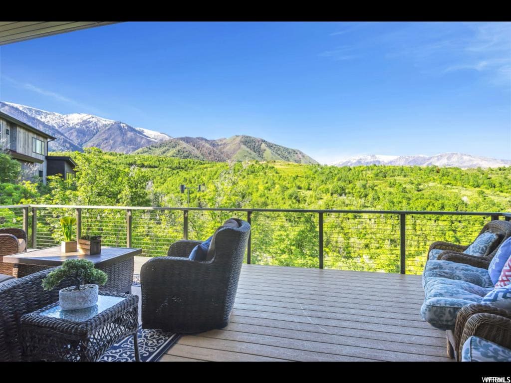 Salt Lake County Real Estate Market Update April 2026 inception-app-prod/NTQ4OGMzMzgtZjJkOC00YmI3LWIzNmEtYzFkZGMwZTFhY2Iy/content/2026/03/b92e58c171fd9d79fd9eb7f60de6ba8a7de57386.jpg