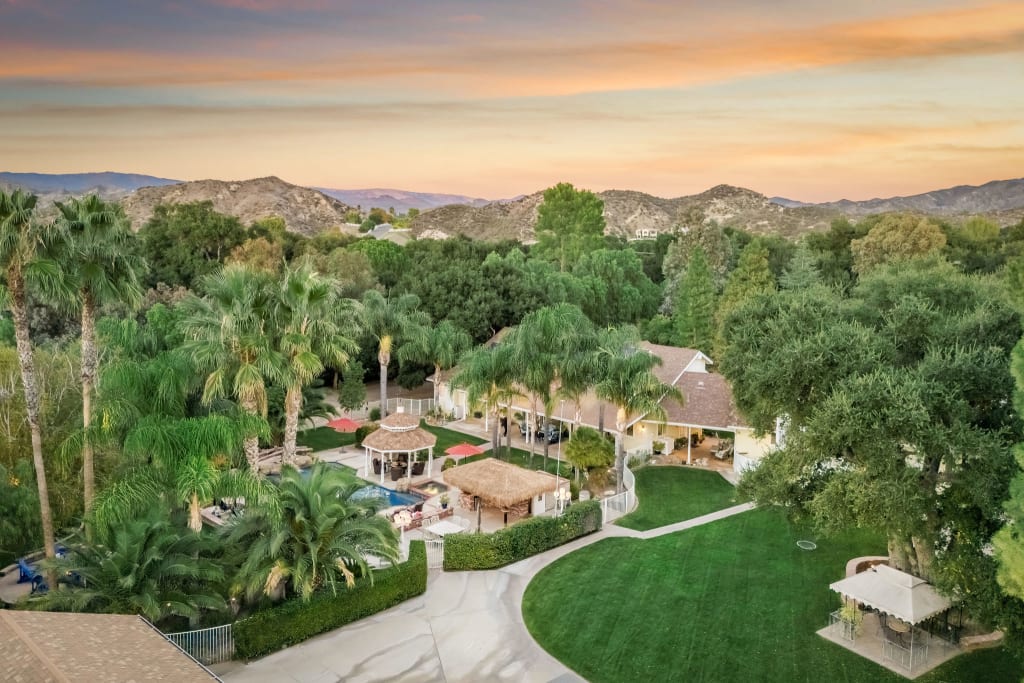 27767 Sand Canyon Rd | Sand Canyon | Santa Clarita, CA inception-app-prod/NTY3MDQ4YTctODhlYS00ZDAwLWI0MTYtNjczMmNiYTNjMWI5/content/2026/06/a16fc5af5faf90c709a2f76b15b9cef8343db71e.jpg
