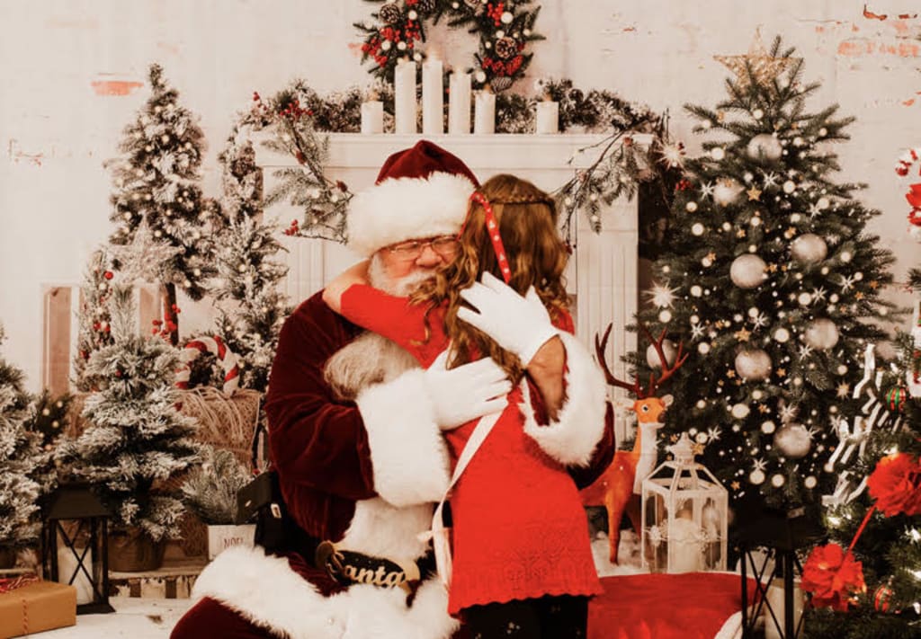 Village Holiday Market 2023 inception-app-prod/NTZiN2I2N2EtZjI5ZC00OTNhLWFiODItNTYzN2NlM2Q5N2Zj/content/2023/11/5338b37f02603d722bff2e043f173623ca6d10f1.jpg