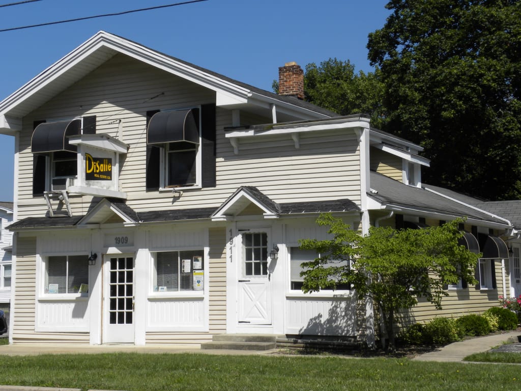 inception-app-prod/NThiNjkzNzYtNmVkNC00MTYyLTg2NmQtMjY1YWVhMTIwYzQ1/content/2018/05/Maumee Office Photo.jpg