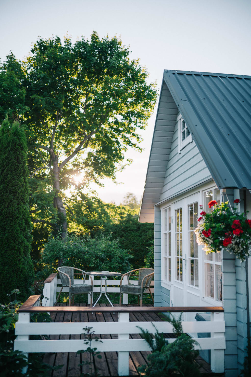 How To Pay Off Your Mortgage Faster inception-app-prod/NThkMWFiN2MtNTQ4Yi00NTU1LThkOTMtMzI3YjgwY2QzZTM2/content/2022/10/2a0dba98fb929942febd4db7b387bbf9f1106fa7.jpg