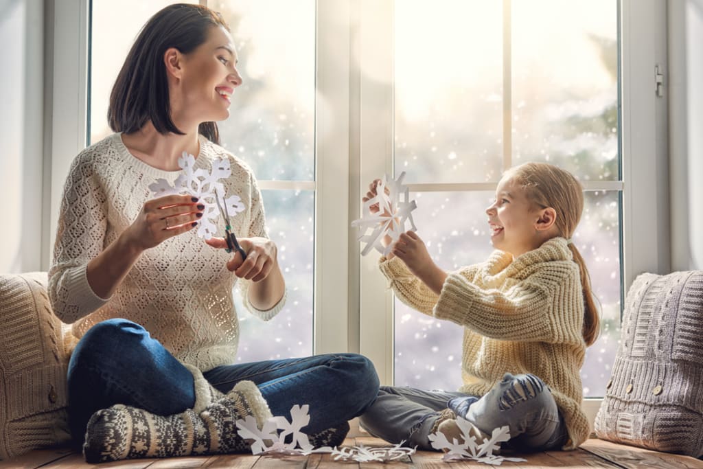 Creative and Enjoyable Holiday Activities to Try at Home in 2023 inception-app-prod/NjFmY2NhNDktMGVkNC00MDFhLWJkNjEtZWFiZmUzMGVkN2Iz/content/2023/12/927dec4009935a838a68e833762ad4f92f3c88c5.jpg