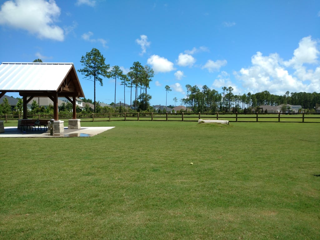 inception-app-prod/NjlkZjA2NGQtMDNjYy00ODVjLTljYjItZjRhNjE4NWZlZWUw%2Fcontent%2F2018%2F08%2Fdog park.jpg