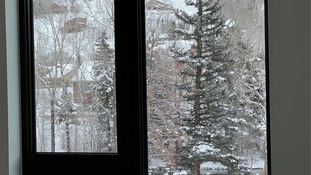 930 Blue River Parkway #632, Silverthorne inception-app-prod/NmFmNWQwNWItNGFiOS00YmZhLWFmMzQtMGI5NmU5OWU3OGEy/content/2022/01/3c624c7d8a9b3926001077d2493c63fa6c198530.jpg