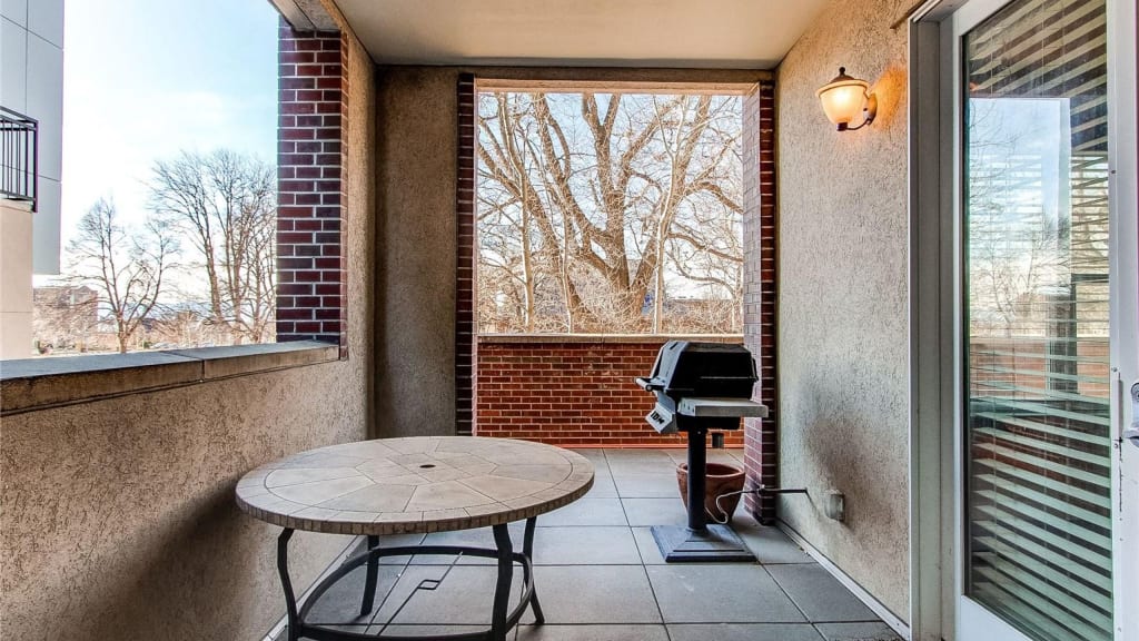 2200 S University Boulevard #105, Denver inception-app-prod/NmFmNWQwNWItNGFiOS00YmZhLWFmMzQtMGI5NmU5OWU3OGEy/content/2022/01/c85851197dfa11ad8f9c0f2c899fb1229f5e93ae.jpg