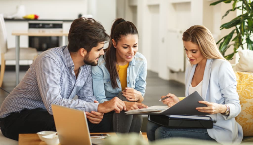 Why Working With an Agent Is So Important inception-app-prod/NzEzZTkyYzUtOTI0NC00MjFhLWEyNTEtZTBhNWQwMDdkOGM2/content/2021/07/workwithagent%281%29.png