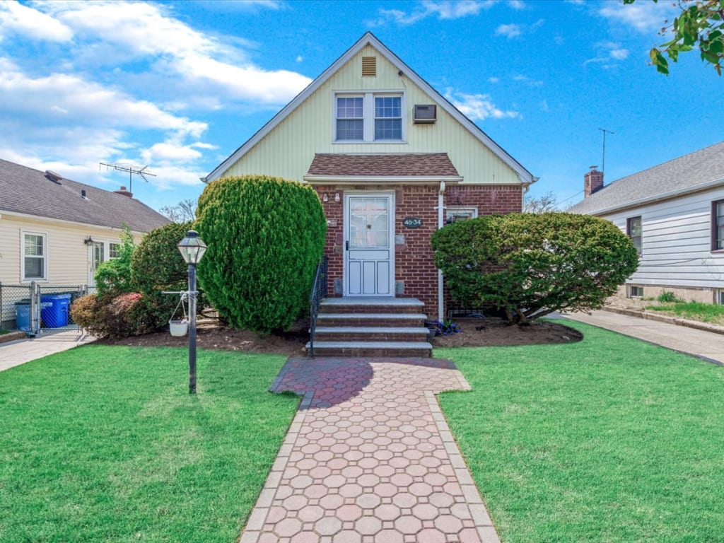 48-34 188th St. Fresh Meadows, NY 11365 inception-app-prod/NzEzZTkyYzUtOTI0NC00MjFhLWEyNTEtZTBhNWQwMDdkOGM2/content/2025/06/3cdbec5f0a8fe4f7a2778dad60f6b3580a13ca16.jpg