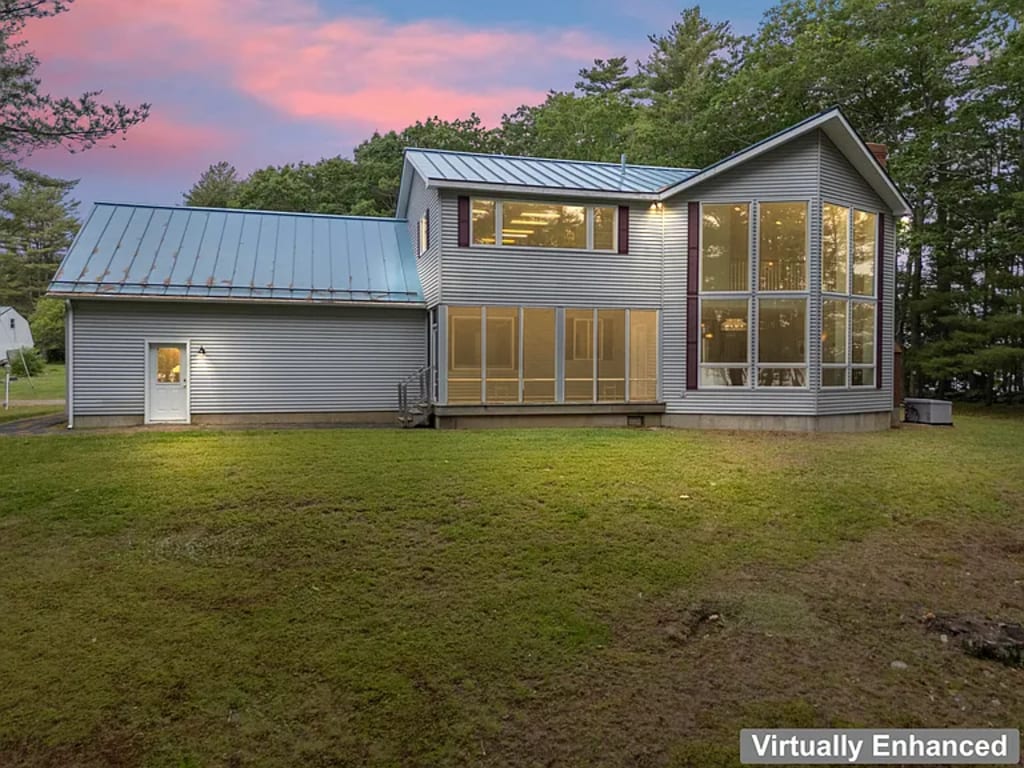 Waterfront Living on Clary Lake – 5.5 Acres in Jefferson, Maine inception-app-prod/NzI4NWU0MGYtMjE5Zi00NjUzLTllM2QtZWQ5YWVmMDk1MWE3/content/2025/08/a30e792c5ff4ceb66b6ef85a5c970d38620a21bb.webp