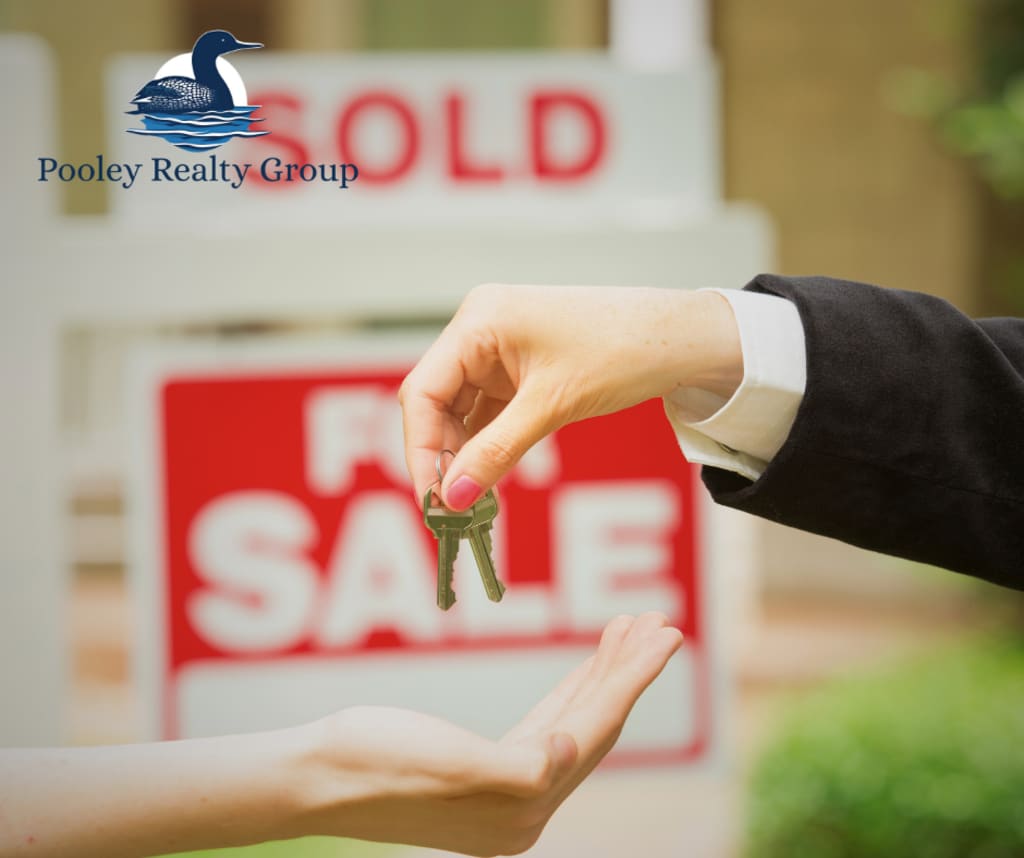 What Makes a Trusted Real Estate Agent in Midcoast Maine: Your Guide to Finding the Right Partner inception-app-prod/NzI4NWU0MGYtMjE5Zi00NjUzLTllM2QtZWQ5YWVmMDk1MWE3/content/2025/10/e627beebbb46fc96c7603a86630f66767e97f619.png