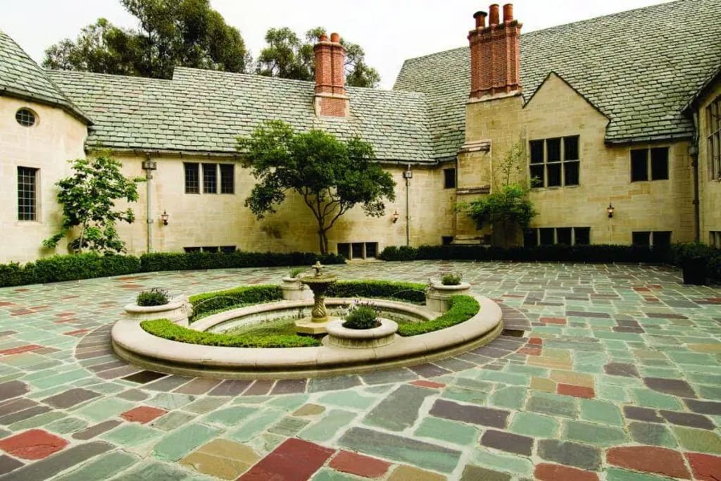 Greystone Mansion History, Mystery and Trousdale Estates inception-app-prod/NzdjOWQ0ODEtMGI3My00NzFmLWI0NjctMjc0ODNmYjdiOWE0/content/2026/07/8fe1d1d8334aec889c851cb1702c59f9591a5c62.webp