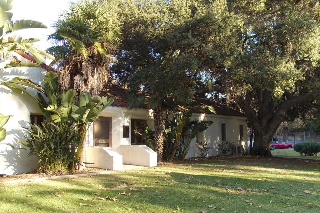 Los Feliz Oaks inception-app-prod/NzdjOWQ0ODEtMGI3My00NzFmLWI0NjctMjc0ODNmYjdiOWE0/content/2026/08/e0565fc9daa560d9d1411df4350f21280c33ab11.jpg