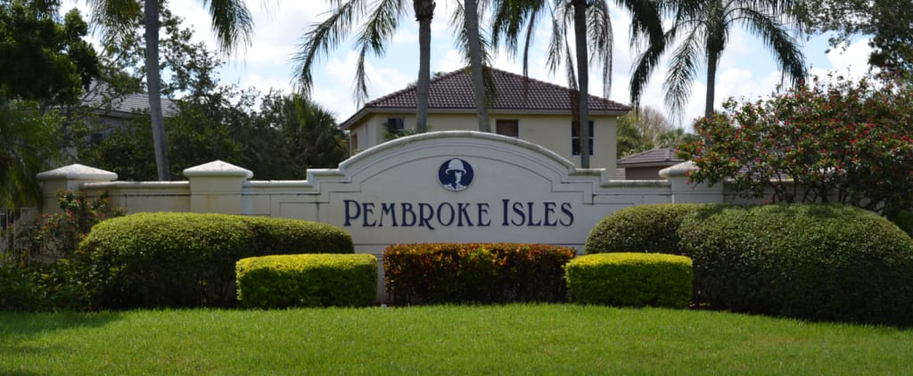 Pembroke Pines Fixer Upper inception-app-prod/ODA4YzA4OTAtMGJmMy00ZWU3LWFhZTYtMjVlMGFhMWJiZjIz/content/2023/01/20f8a2c646982adf25524f179166c1de8b8cb56e.png
