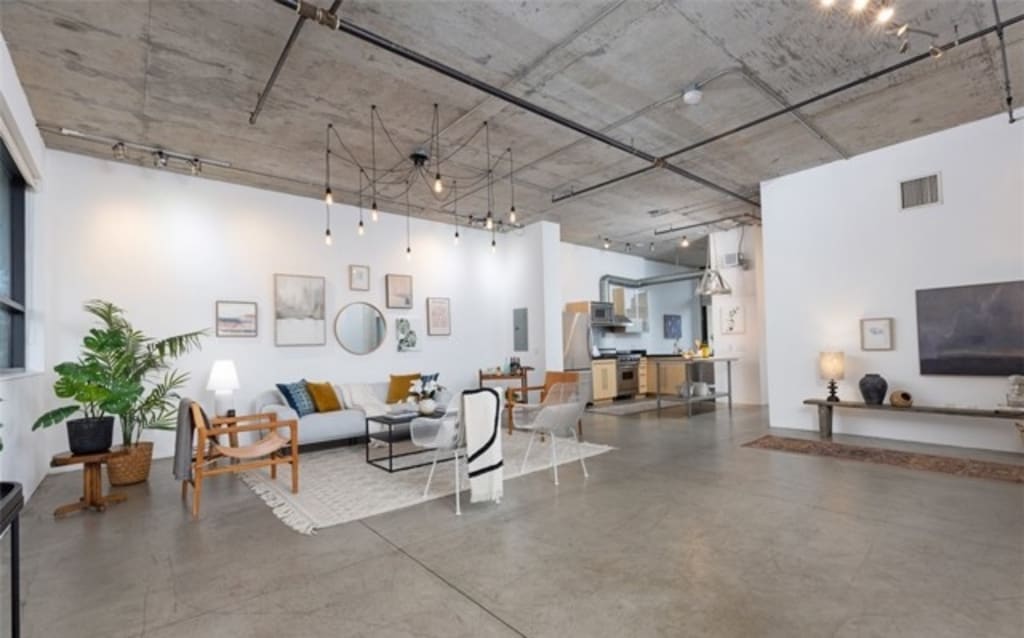 LONG BEACH LOFT SPOTLIGHT | Temple Lofts #424 inception-app-prod/ODVhOGFkNWQtYzZlOC00ZDA2LWIyMTAtZmIxNjU2YWYyYmM5/content/2024/06/07019cba5b0b7b0882aea6708ad14f71742a9d1d.jpg