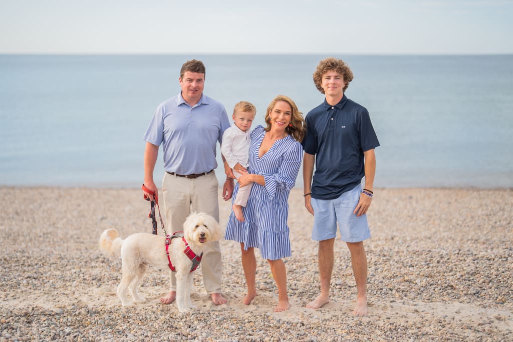 Dave Hunter Gibson Sotheby’s Realty inception-app-prod/ODZkZjE2YjAtNWYxOC00ZGZmLWFjOTQtYmU3ZWMzOGQ5NmVh/content/2023/10/b4a75856e450466150370c6acddbab2345ae9bf9.jpg