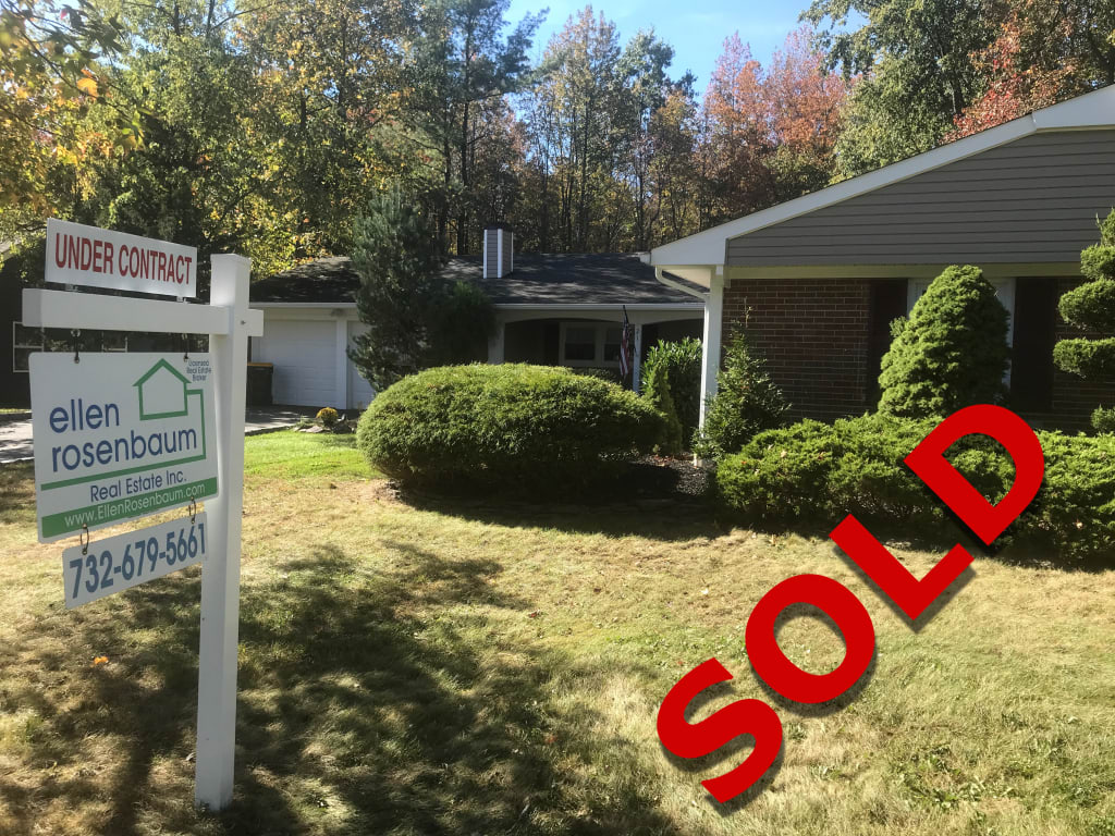 Sold Listing 21 Cymbeline Drive inception-app-prod/OGM4ZjU2NTgtYzE2Ni00NzVjLWJmMTctZTQyYmU0MjIxZTM0%2Fcontent%2F2018%2F01%2F21 Cymbeline SOLD-2.png