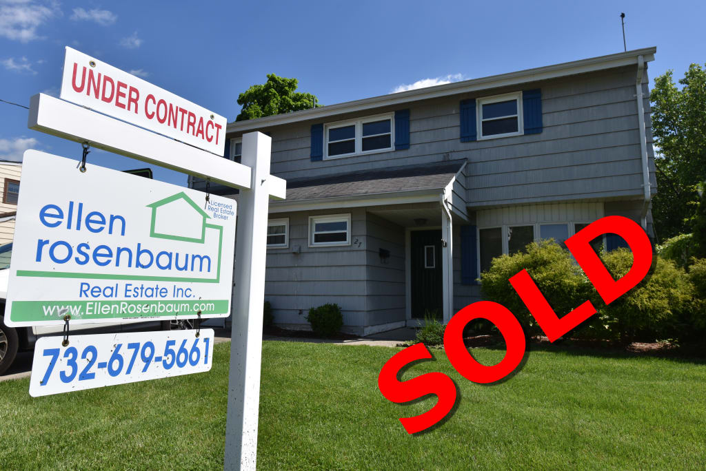 inception-app-prod/OGM4ZjU2NTgtYzE2Ni00NzVjLWJmMTctZTQyYmU0MjIxZTM0/content/2018/06/27 Karl Under Contract Photo with SOLD-2.JPG