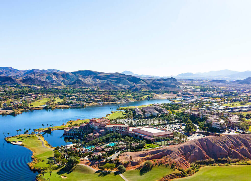 Retirement Dreams: Urban Retreats inception-app-prod/OGQ5NTM2MjctN2EzNC00ZDYyLTkzMzktMzJiZjRkYTlhODhl/content/2023/08/4b53d8bbbd977a5690d7bb9203f6a918d1a0d227.jpg