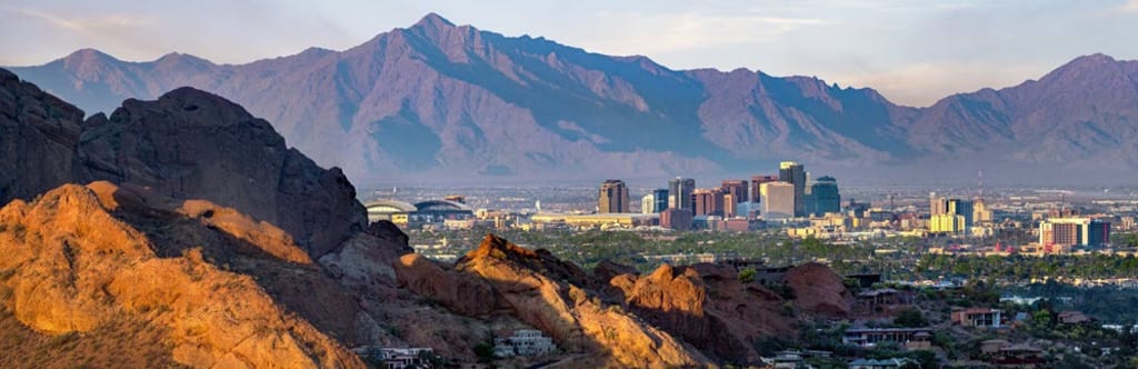 Phoenix Metro Real Estate Update – September 2025 inception-app-prod/OTBjMDMxZGItYzk1Yi00ODIxLTgxOTctNTY4YWRmNWU5MGY4/content/2025/09/e860c2c64441f404032d86892a7ea09cd56540ad.jpg