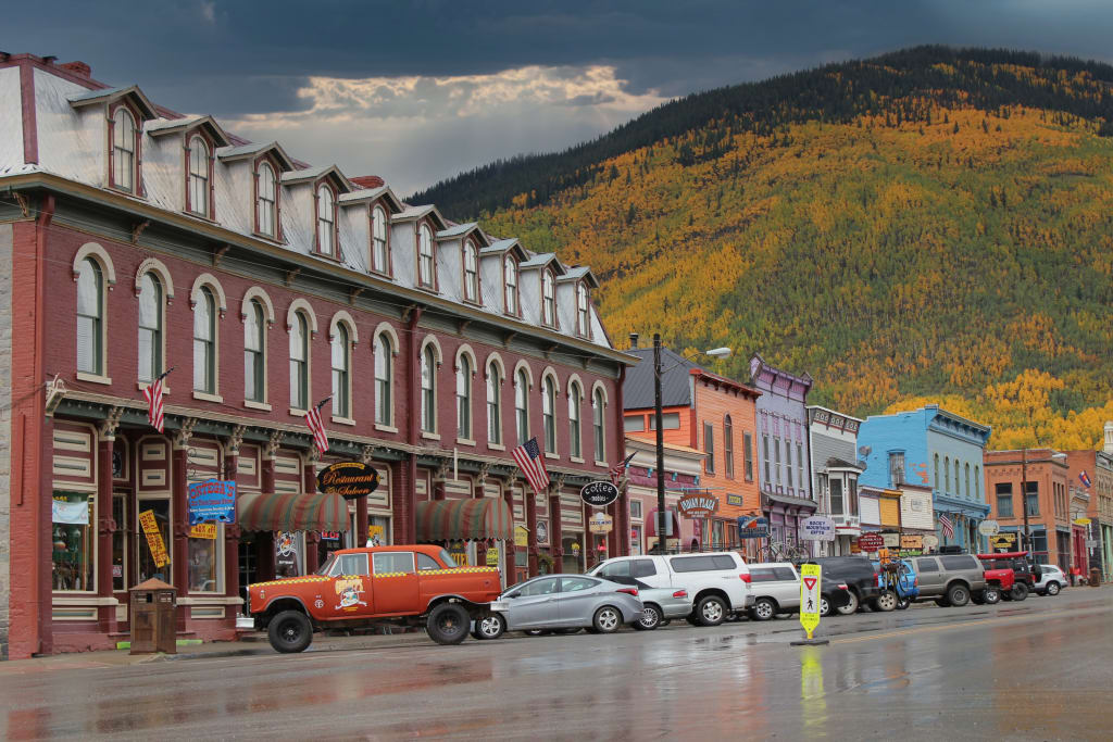 The Silverton Real Estate Market — Summer 2026 Update inception-app-prod/OTEzZmQxMWYtMjZiOC00N2JmLTg5OGItMjYxMTU1NDNhYmUz/content/2026/07/dd14eb24f79c916c148e4d4501ab5de3192ee52a.jpg