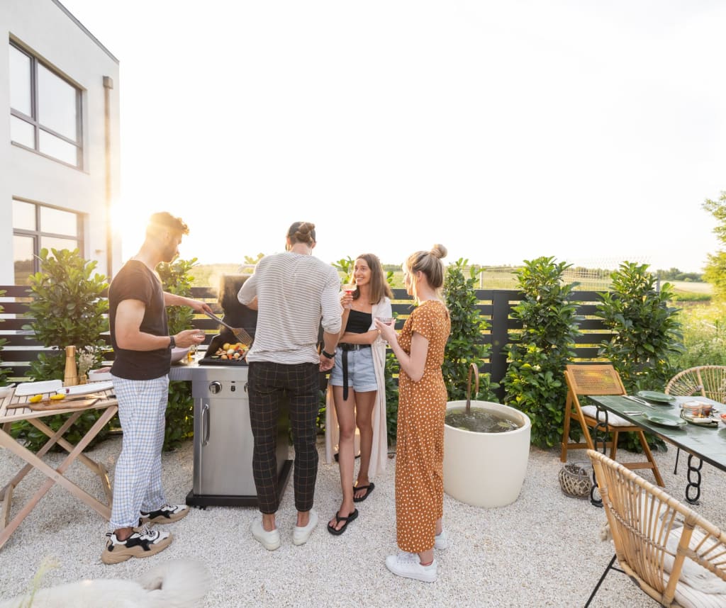 10 Tips for Preparing Your Backyard for Summertime Grilling inception-app-prod/OTQwMjE4M2YtZmYzOS00YTlkLWFiOWEtZjRkM2VlN2ZjYmRm/content/2024/03/6c5463181bd5a458d59682b5c56d358d98a5cdf8.jpg