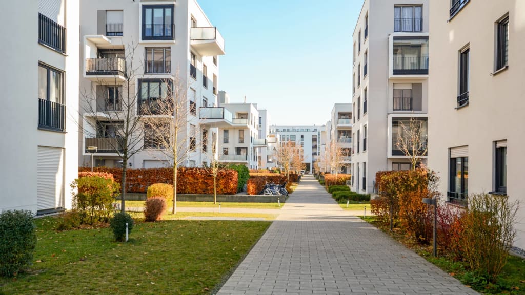 Property Management Tips to Ensure Success inception-app-prod/OTUwNzc4ZjYtZGIxYi00ZjMyLWI1YzItMDE4ZDdlMGQ3OTQ5/content/2022/11/d57685255736770202d6063f326b56cce2d6278c.jpg