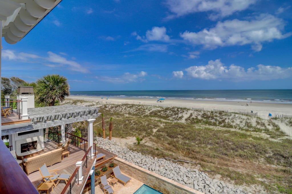 Moving to Hilton Head Island, SC: Here’s What You Need to Know inception-app-prod/OTUyMjg2NTYtMGNmZC00NmE2LWIxYzAtMzBkMDk3ZjRjZmVi/content/2025/11/9c2c023206b3247912052eaaadda56cc5a682481.jpg