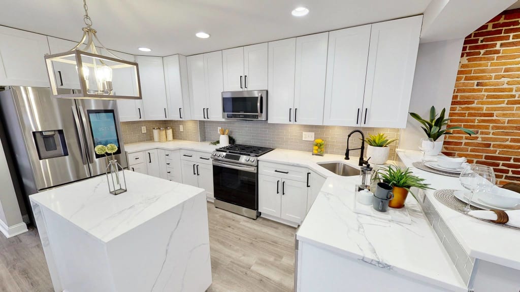 10 Tips for navigating the home buying process inception-app-prod/OWU1YTJhMTYtYTVmYS00MTI5LThiMjYtMGNhNzRhNWIyODM0/content/2023/02/0afbf230c6bc332ac05cebc60074640f134a2c79.jpeg