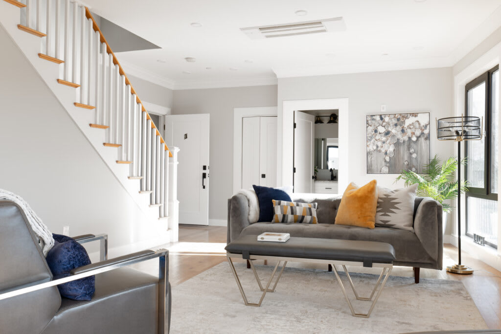 Here are 10 effective ways to boost your home’s appeal and asking price. inception-app-prod/OWViNzU0YjMtNTI5Ny00YmNmLWJjMDYtYzExMjQzNGIwMmJk/content/2024/03/f27e095e19975fb8fa41bf9bce4f987a7ae79c68.jpg