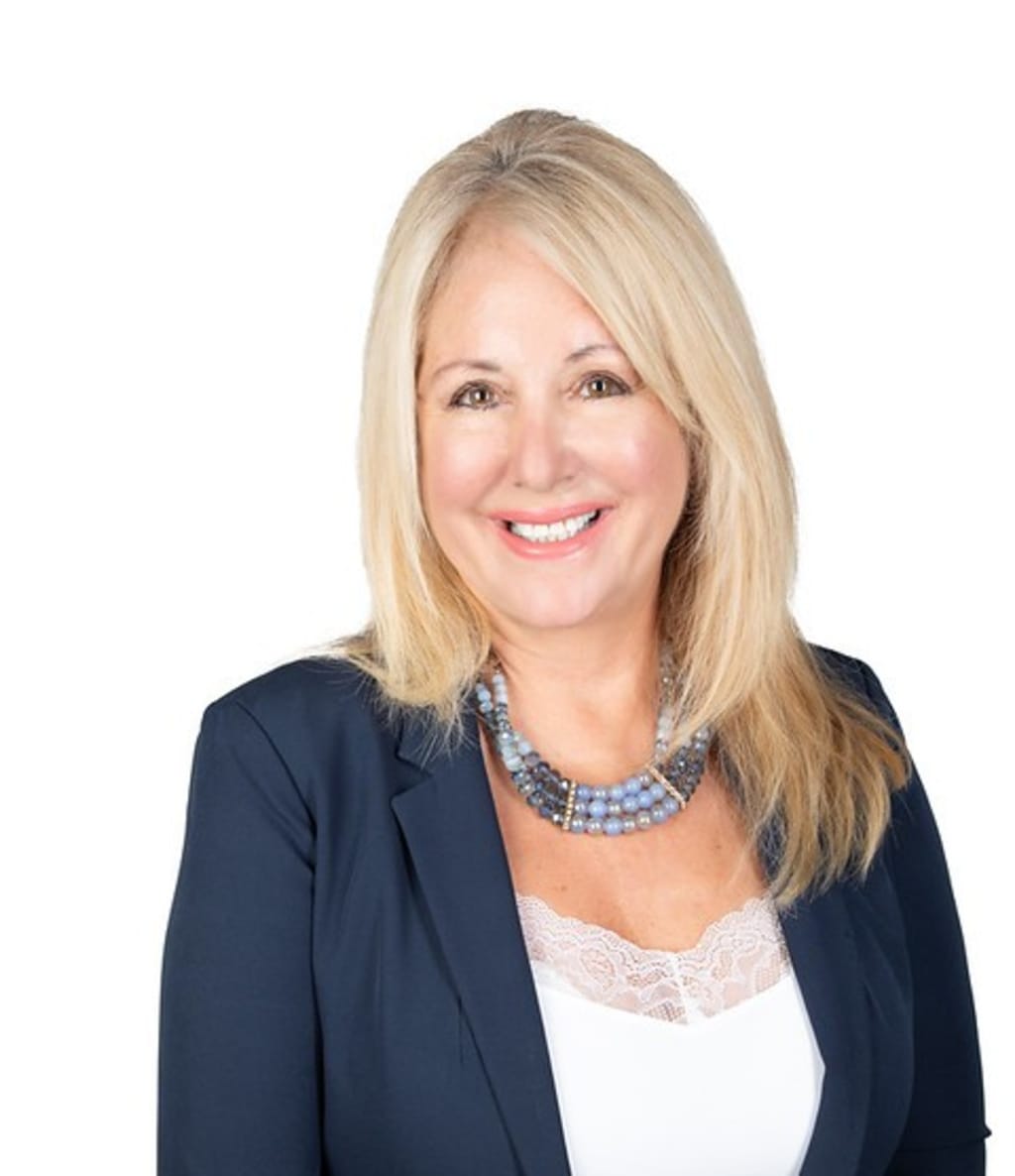 Cindy Jones | Coachella Valley Luxury Real Estate Expert inception-app-prod/Y2U4NWMyNmEtZjQ4Yy00NjgwLWJjOTYtZjg4YjlmODU5YzZi/content/2026/05/8cd8e52a8c7fa6ec4d5ea7e5073881f0e702077a.jpg