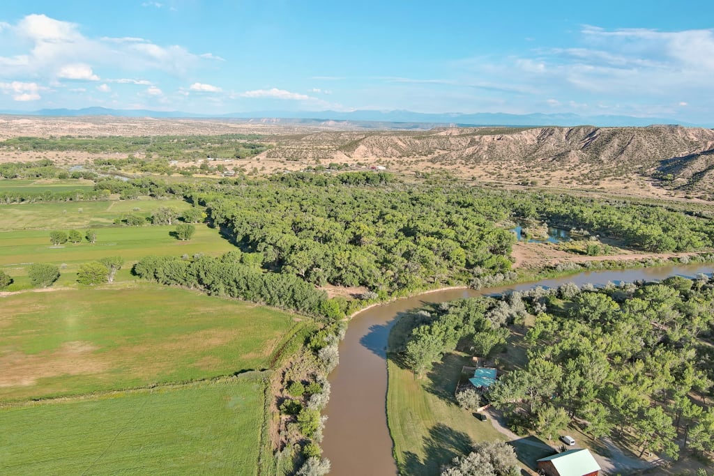 New Listing! Lots 9 & 10 Rancho de Abiquiu, Abiquiu, NM 87510 inception-app-prod/YTFhMjY2NTctZTkwYS00NGRmLThjZTctNDFlNjg3MzNjNTI0/content/2023/09/2ce99505b20b9e0aa3ef2de699a1d59ba4648cc9.jpg