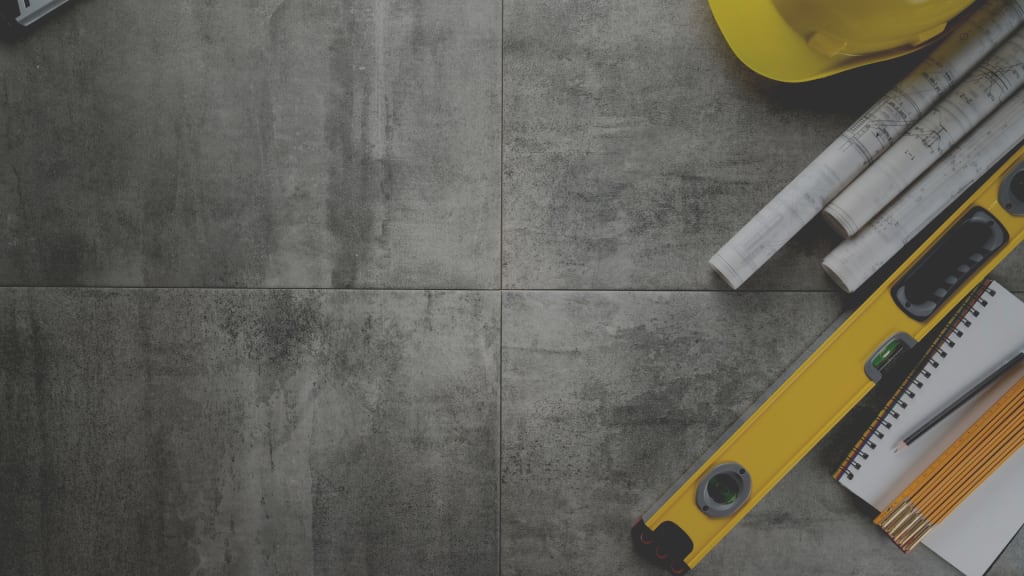 When and why should I hire a licensed contractor? inception-app-prod/YjM1YTMwOWMtYzhjYy00OWM4LTk1MzQtNjg0NjM1NzQ1MGY1/content/2021/05/Contractor.png