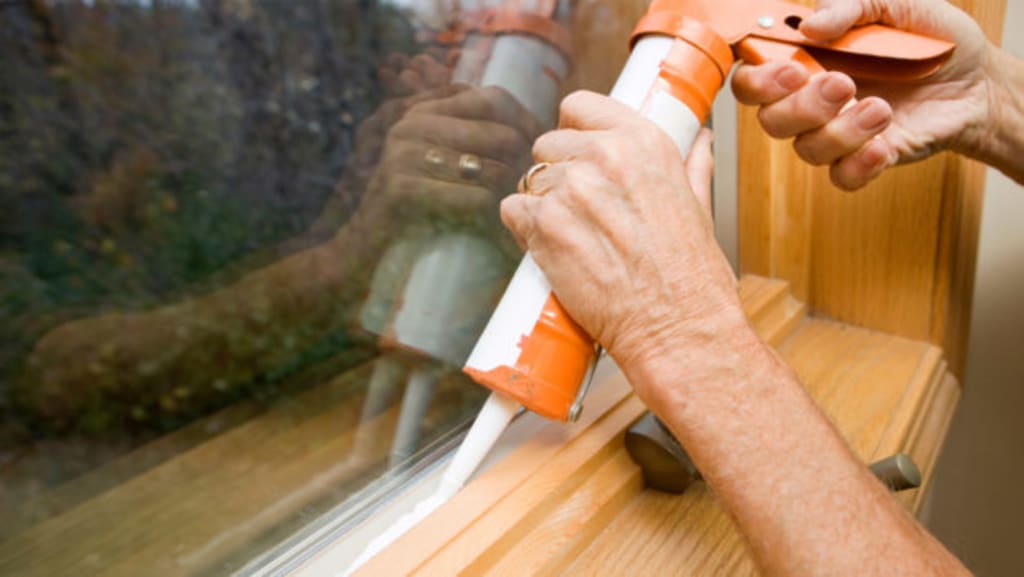 How to Seal Windows for Winter and Save Big on Energy Bills inception-app-prod/YjQzZjJiY2MtNjdkNC00MjM0LTg4ZDgtMzA0MGE0MTlkYTg0/content/2016/11/caulking-window-628x354-2.jpg