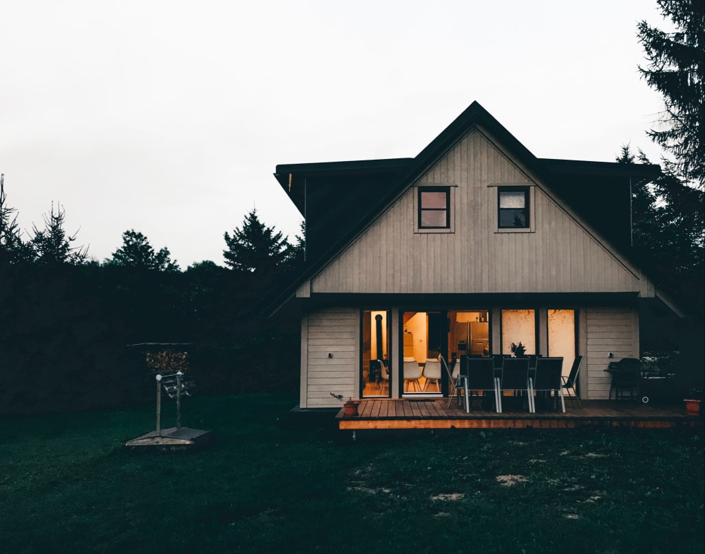 Important Things To Avoid Before Buying a Home inception-app-prod/YjlmMGI5NzUtNWYxZS00NDA3LTkwYzEtNGEyODEyN2Q2YWQ3/content/2020/06/twitter-jankolario-txgtne4jv0-unsplash.jpg
