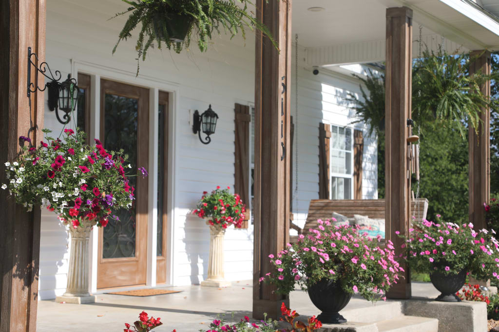 Renting vs Buying in 2025: What's right for You? inception-app-prod/YmUwMWE4YjctNzYwNy00MjkzLThhYTEtYzBjOGUyYzUwNmFi/content/2023/07/241799a9386bab30586973200db9a8930ec81322.jpeg